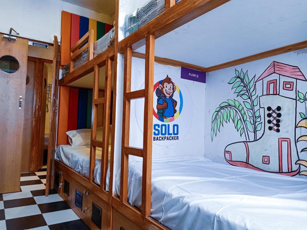 Solo Backpacker Hostel Mumbai  Buitenkant foto